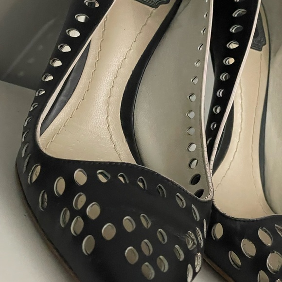 Dior Black Laser Cut Leather Pointed Toe Pumps Size 37 - Picture 3 of 11